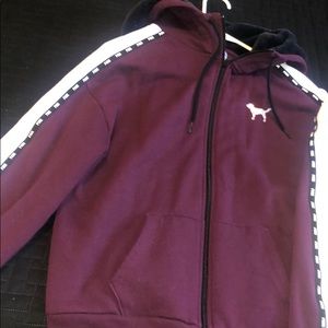 Pink burgundy sweater Size M